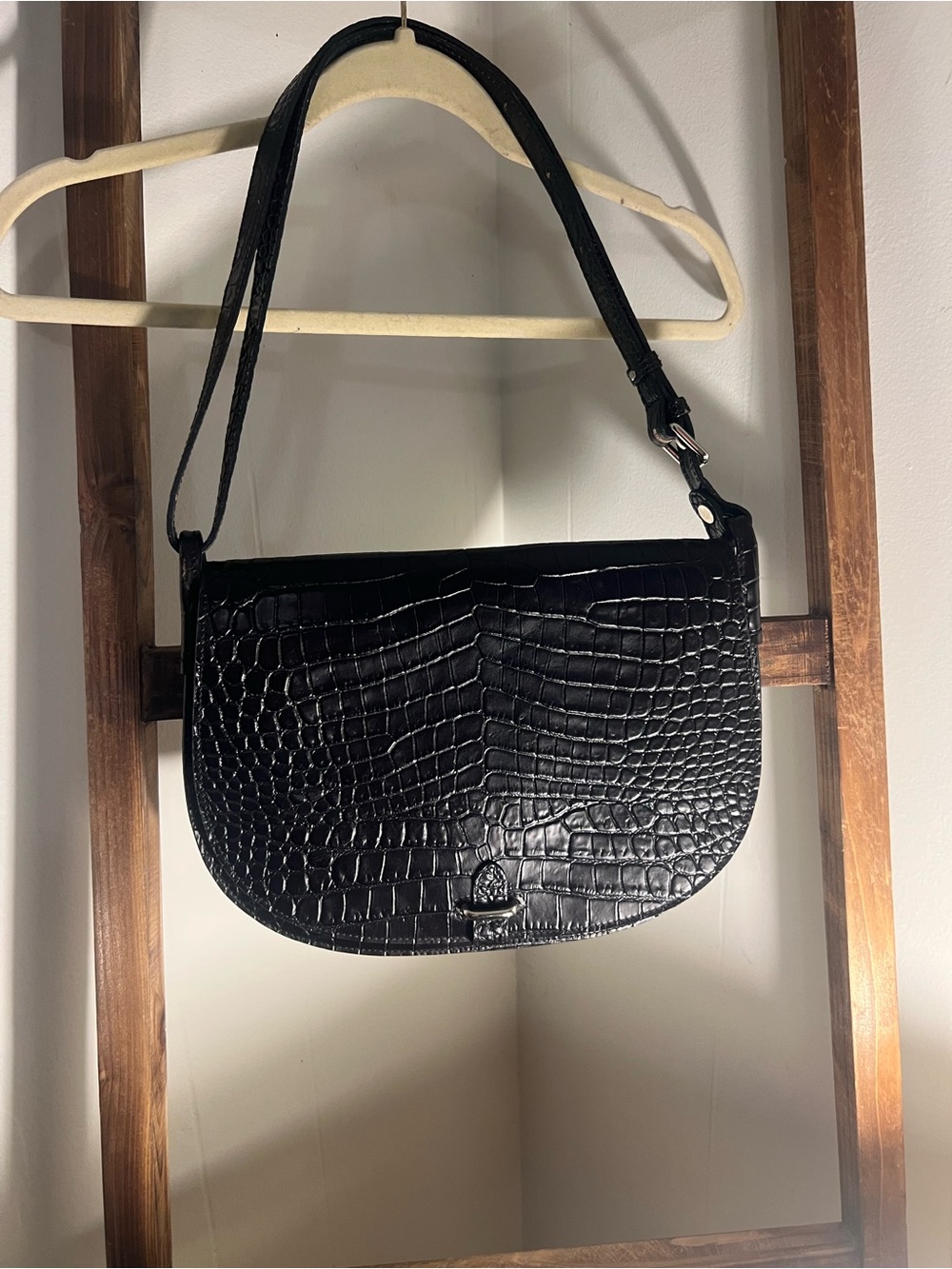 Rare Vintage Dooney & Bourke Black Croc-Embossed Shoulder Bag
